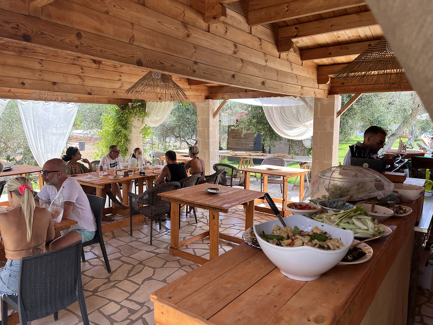 licanalireali_sala_da_pranzo_01