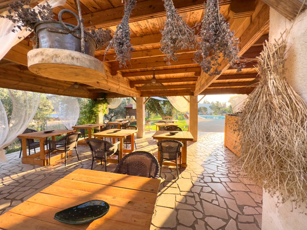 licanalireali_sala_da_pranzo_02